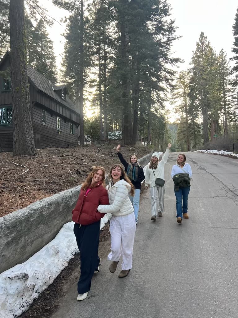 Retreat moment